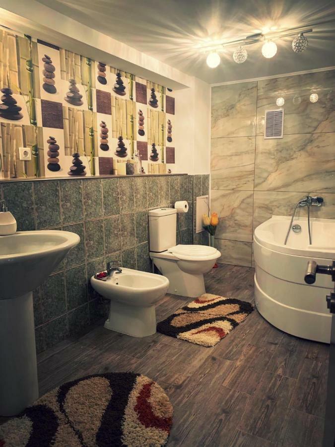 Lux Apartament Zilah Kültér fotó